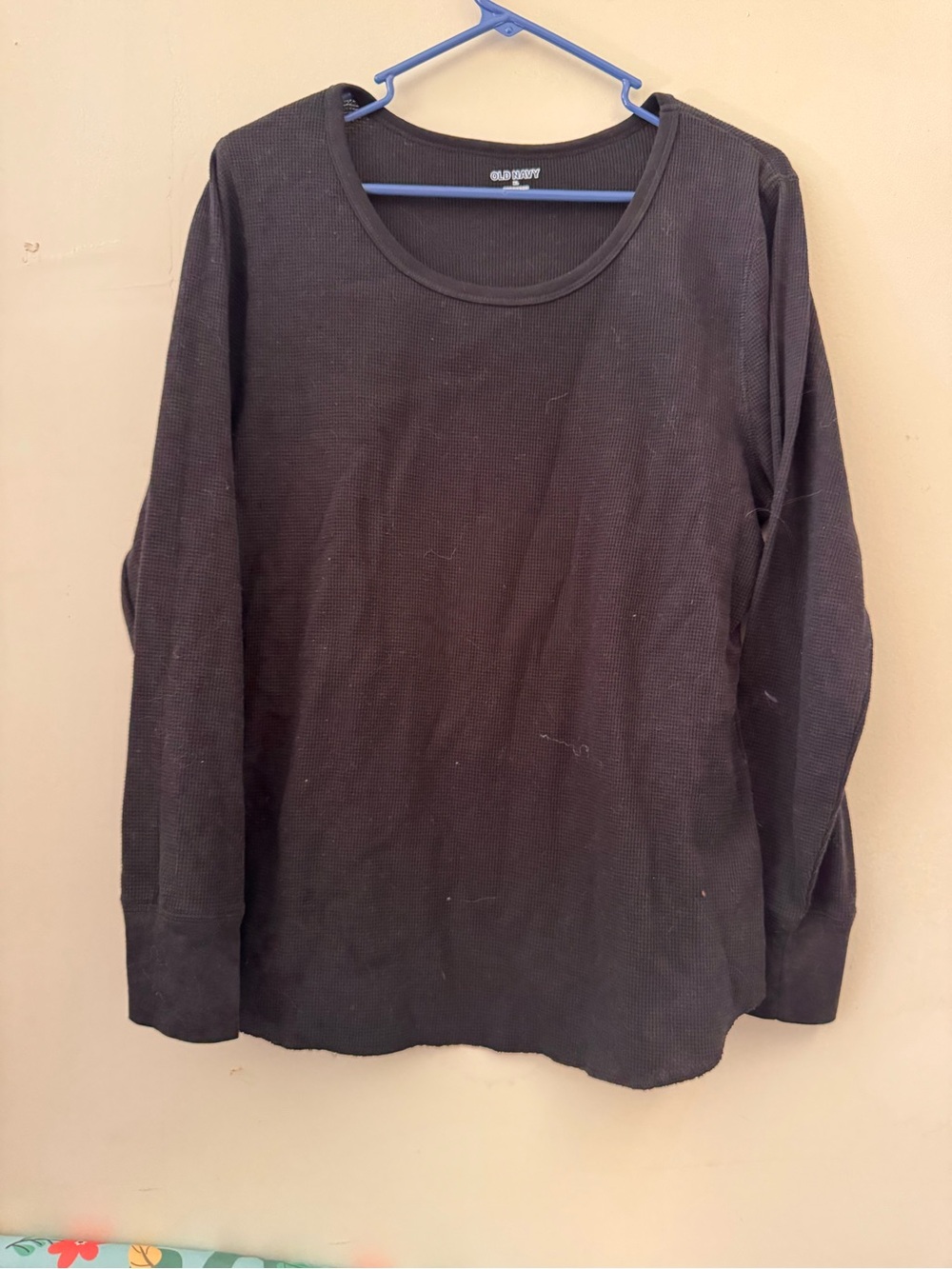 Old Navy Black Ribbed Scoop Neck Thermal Shirt